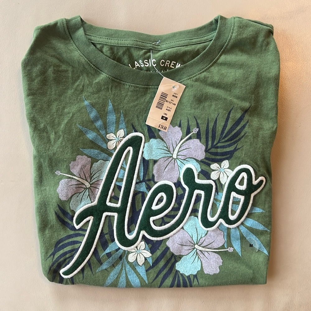 Green Hawaiian aero t-shirt size medium